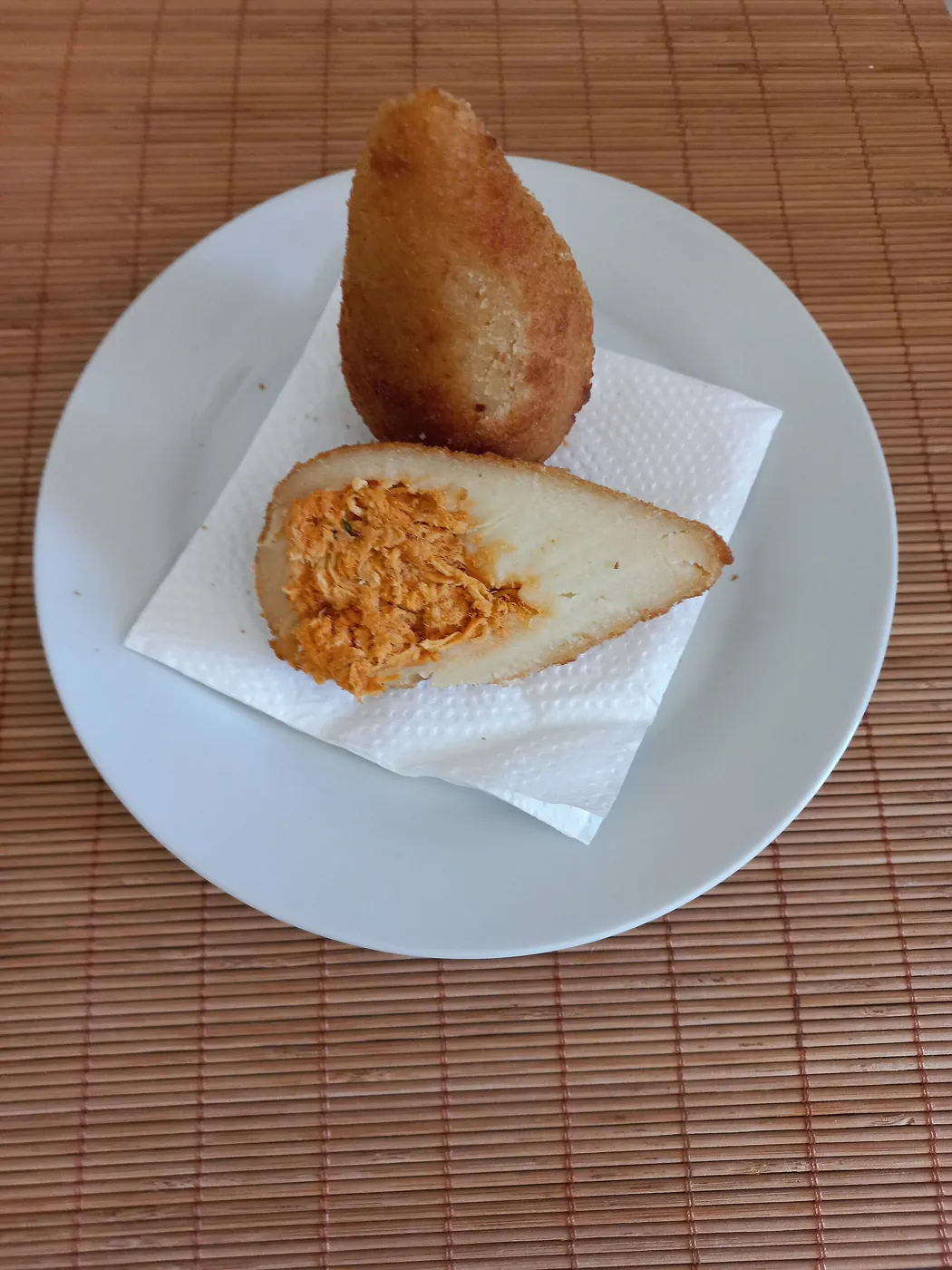 Coxinha de pollo