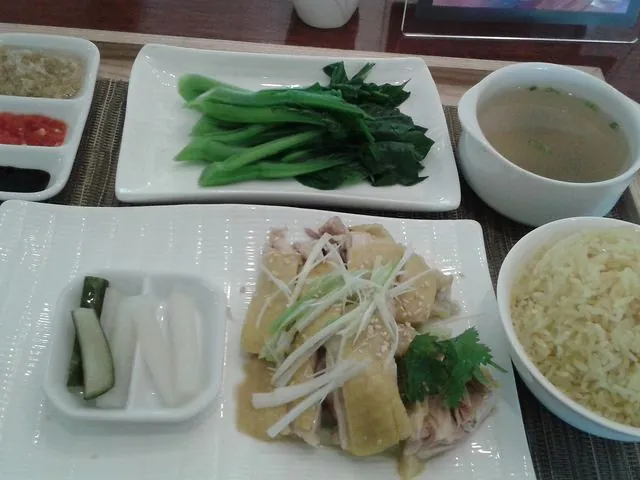 Arroz con pollo de Hainan