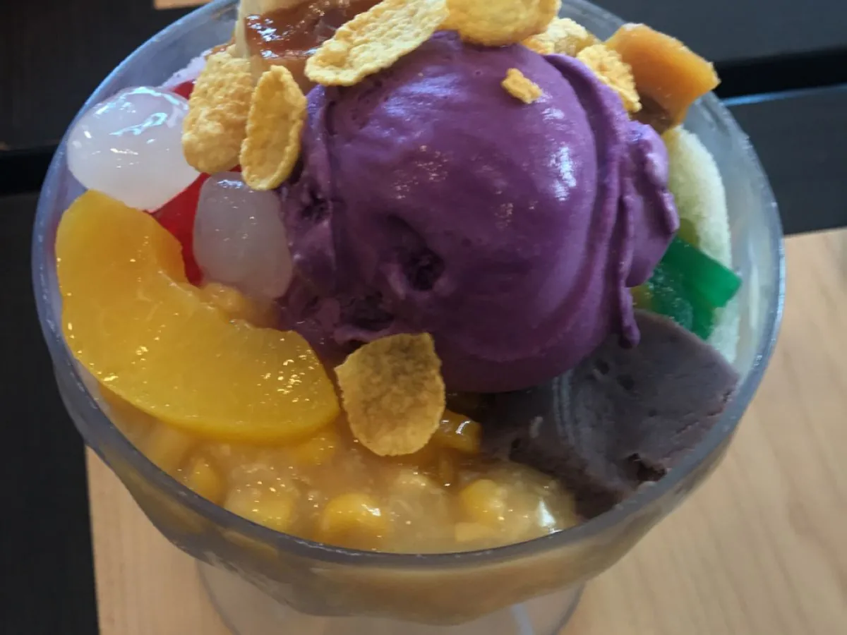 Halo-halo