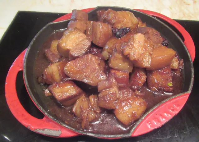 Hong shao rou