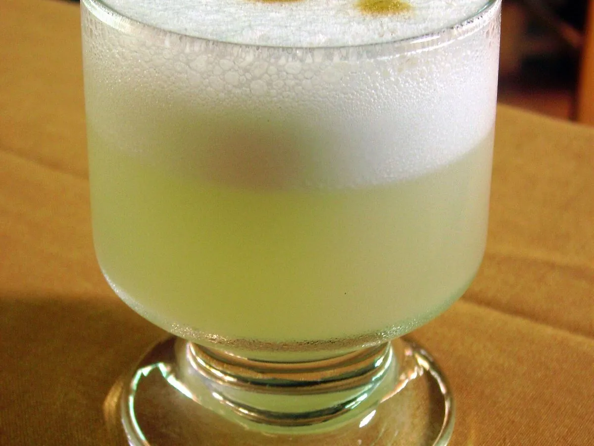Pisco sour peruano